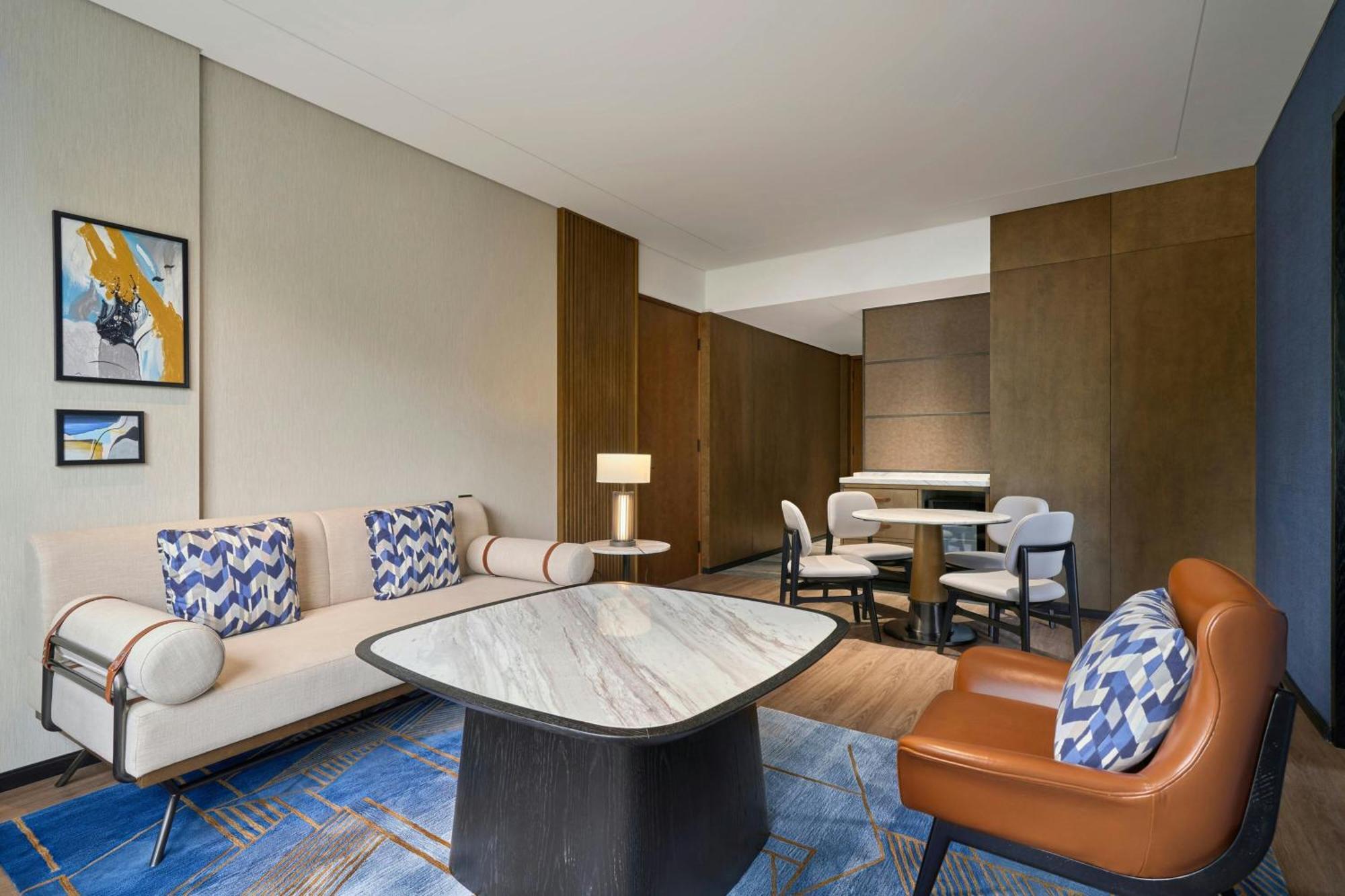 Four Points By Sheraton Ha Giang Exterior photo