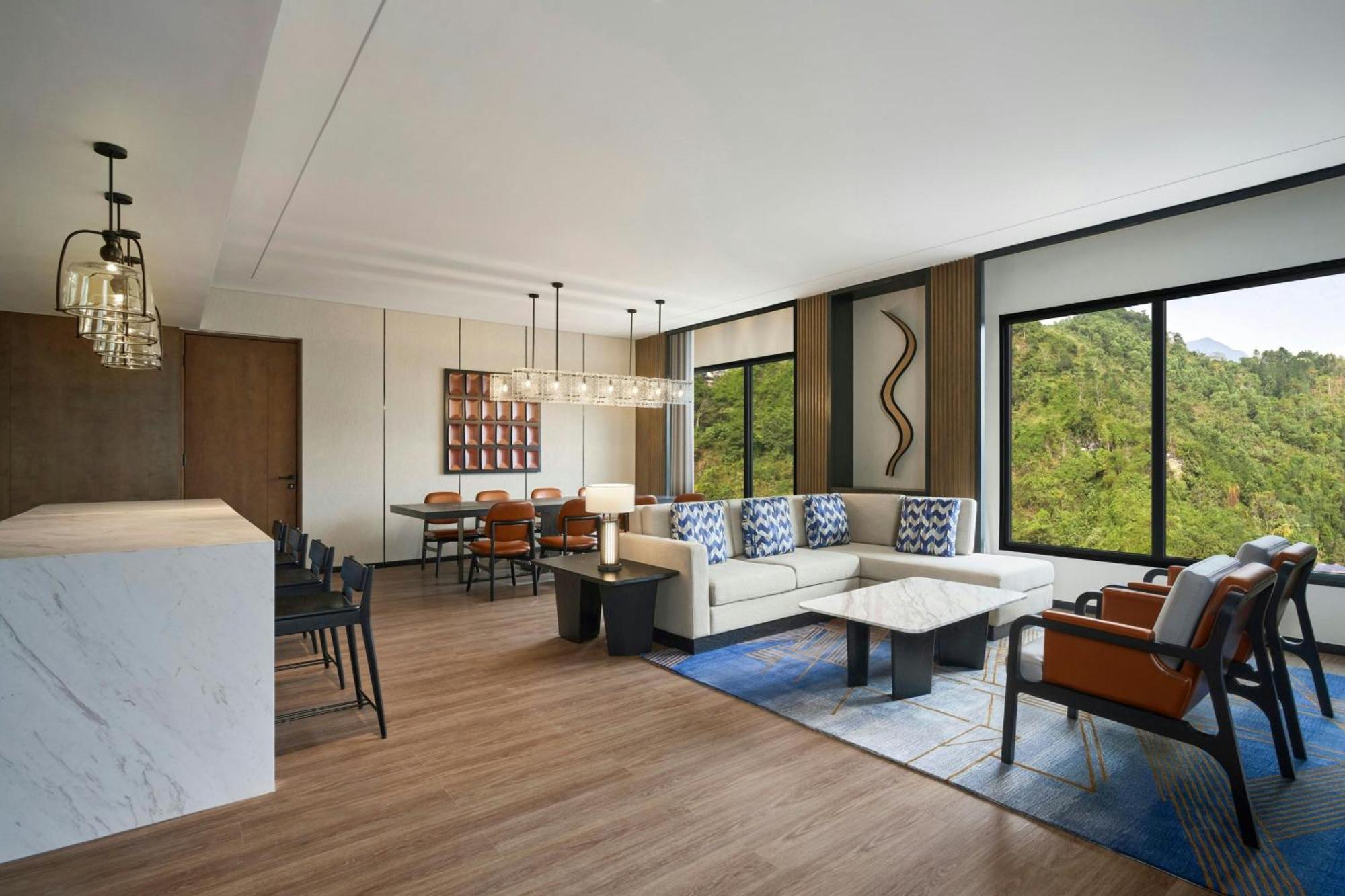 Four Points By Sheraton Ha Giang Exterior photo