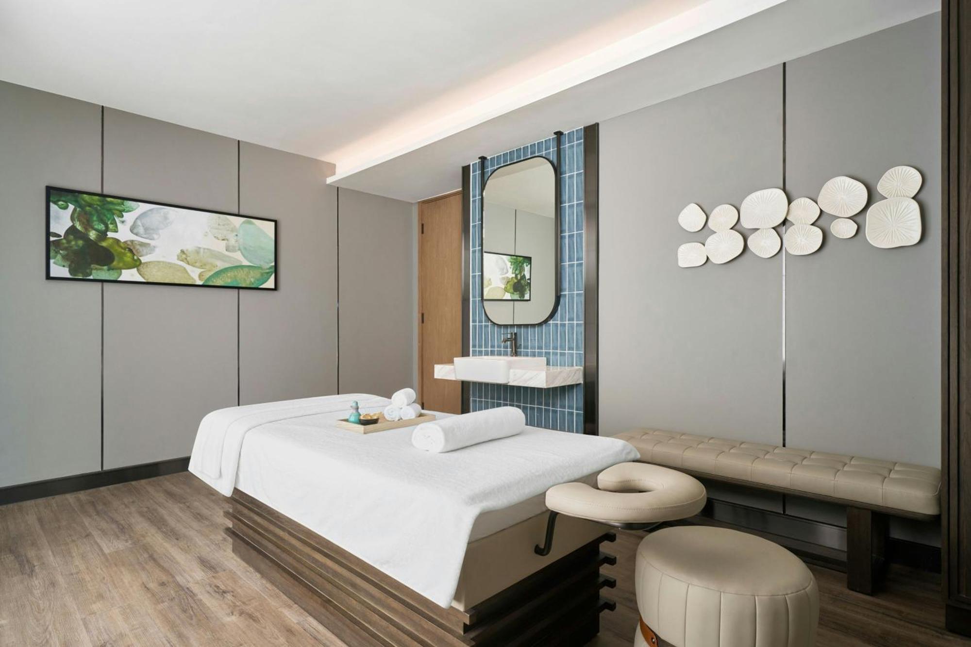 Four Points By Sheraton Ha Giang Exterior photo
