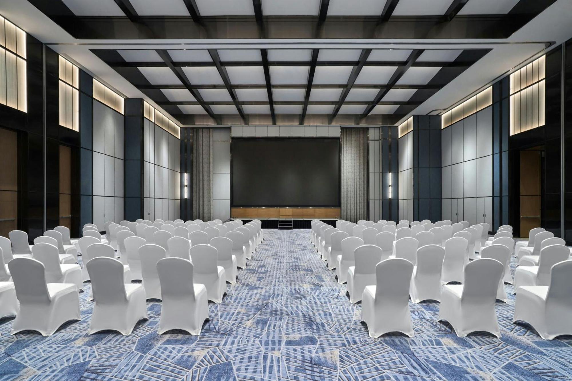 Four Points By Sheraton Ha Giang Exterior photo