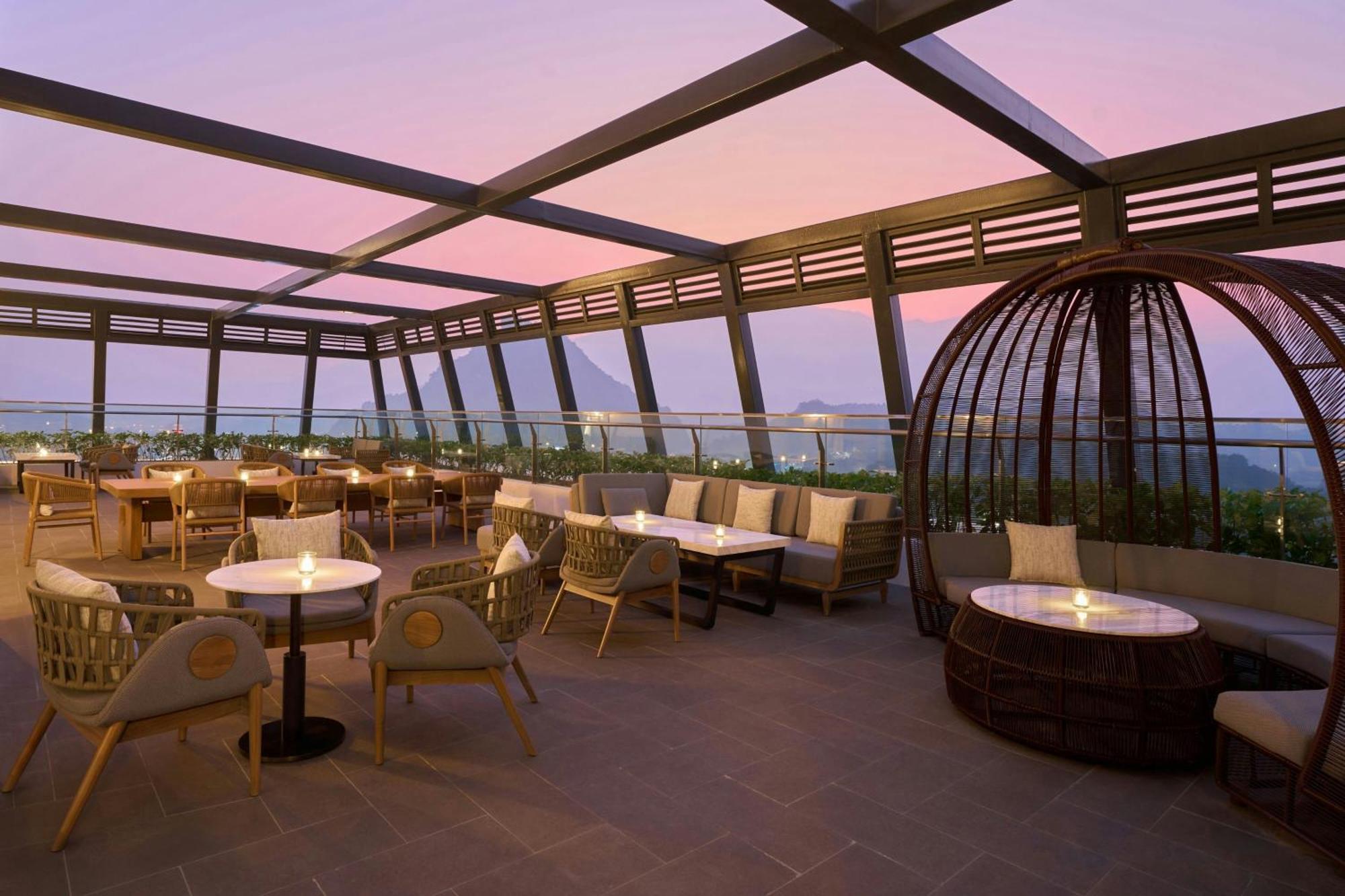 Four Points By Sheraton Ha Giang Exterior photo